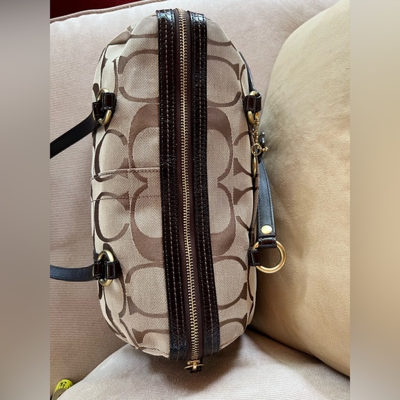 COACH 08 #12430 Signature Stripe Small Duffel/Satchel! Tan/Brass! - Picture 7 of 16